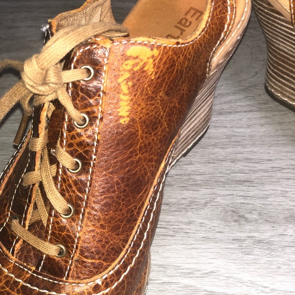 Unique Timberland Rustic Wedges - Picture 2 of 5